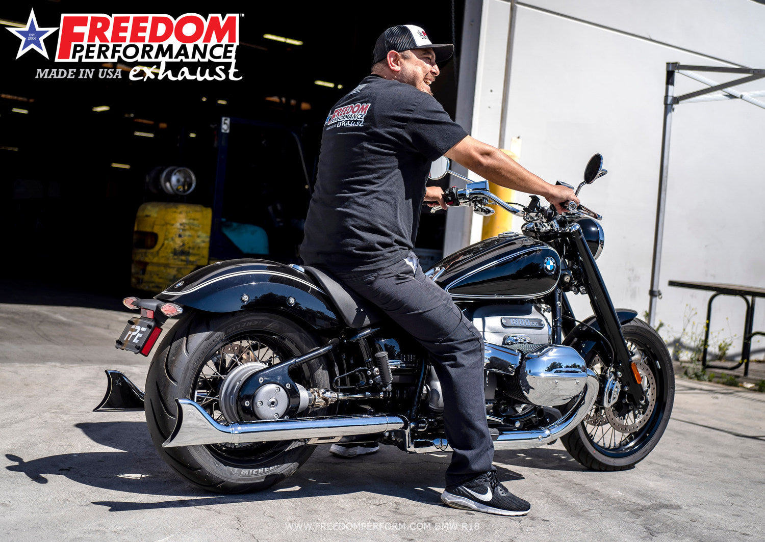 BMW R 18 2.5" SHARKTAIL SLIP-ONS (