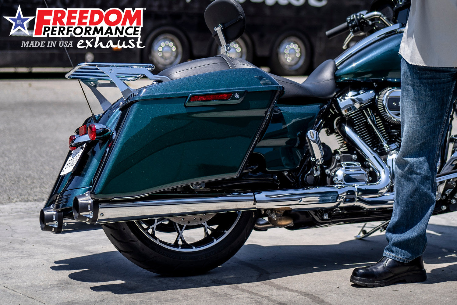 HARLEY TOURING AMERICAN OUTLAW & COMBAT FLUTED 4.5" MEGAPHONE SLIP-ONS BUNDLE