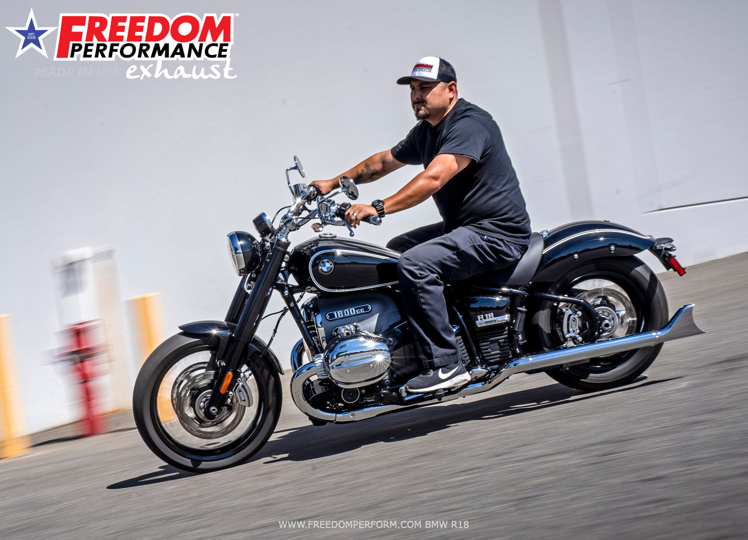 BMW R 18 2.5" SHARKTAIL SLIP-ONS (