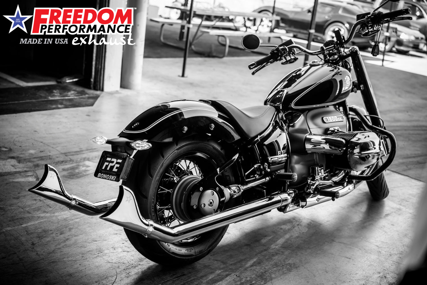 BMW R 18 2.5" SHARKTAIL SLIP-ONS (